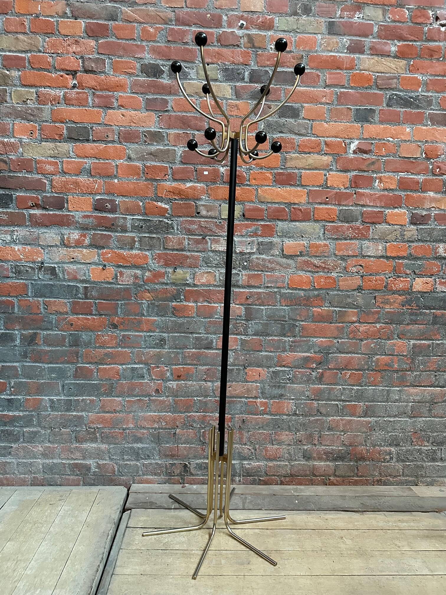 Vintage parrot coat rack