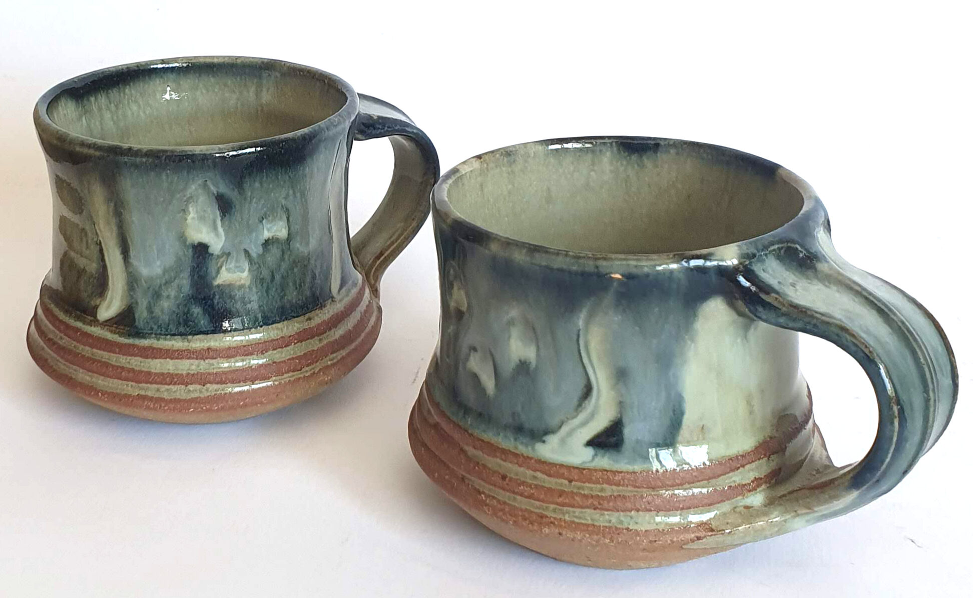 Duo of sandstone cups from Puisaye