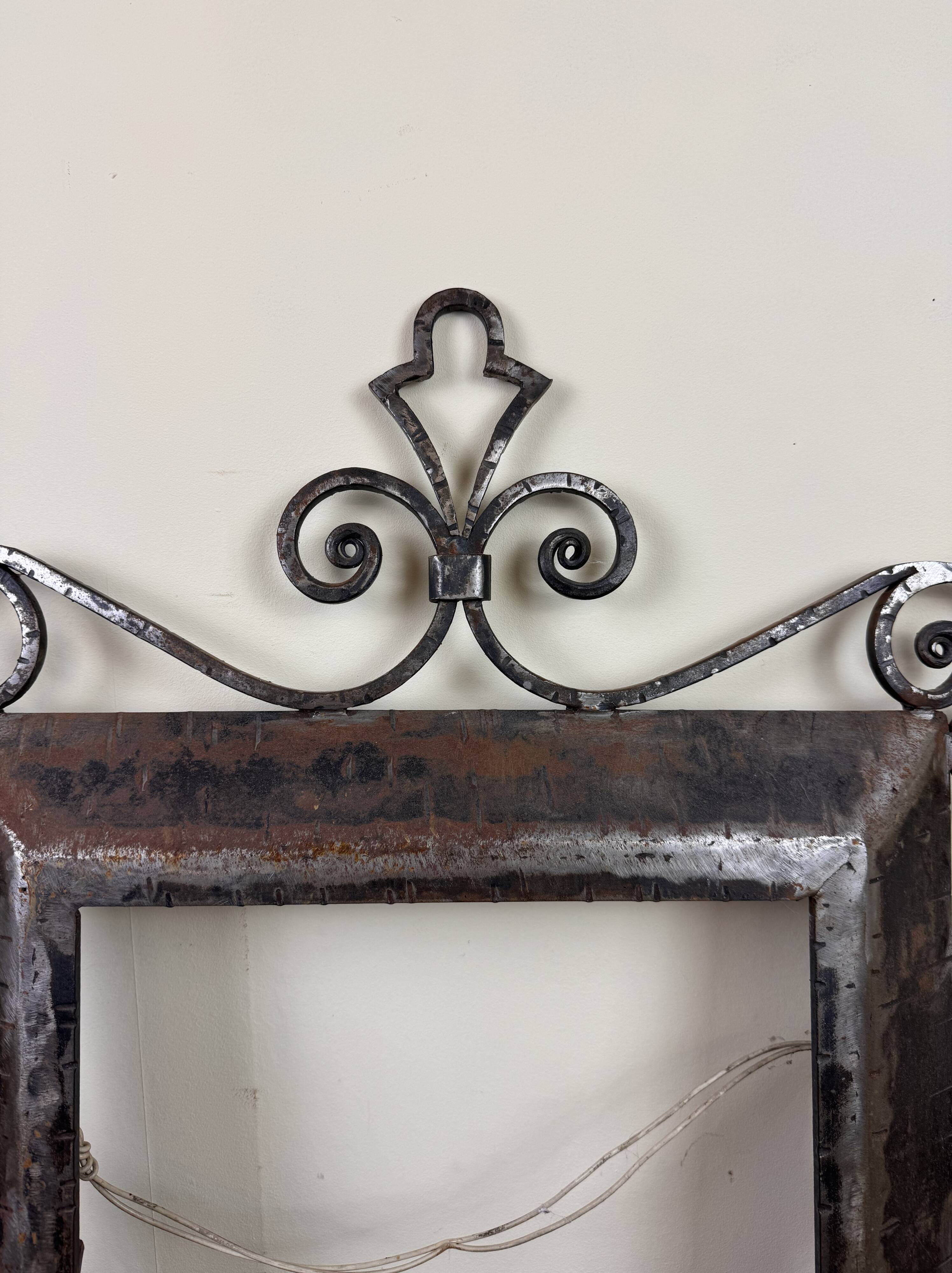 menu frame for restaurant in hammered iron period 1930-1940