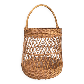Large wicker basket from the 50s