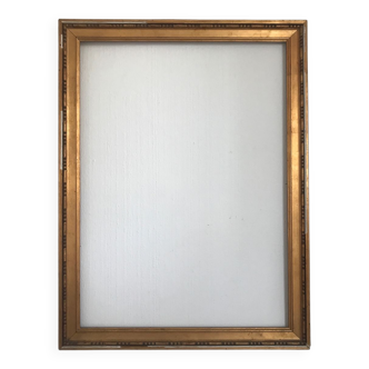 Cadre en bois doré sculpté 52x68,5 cm