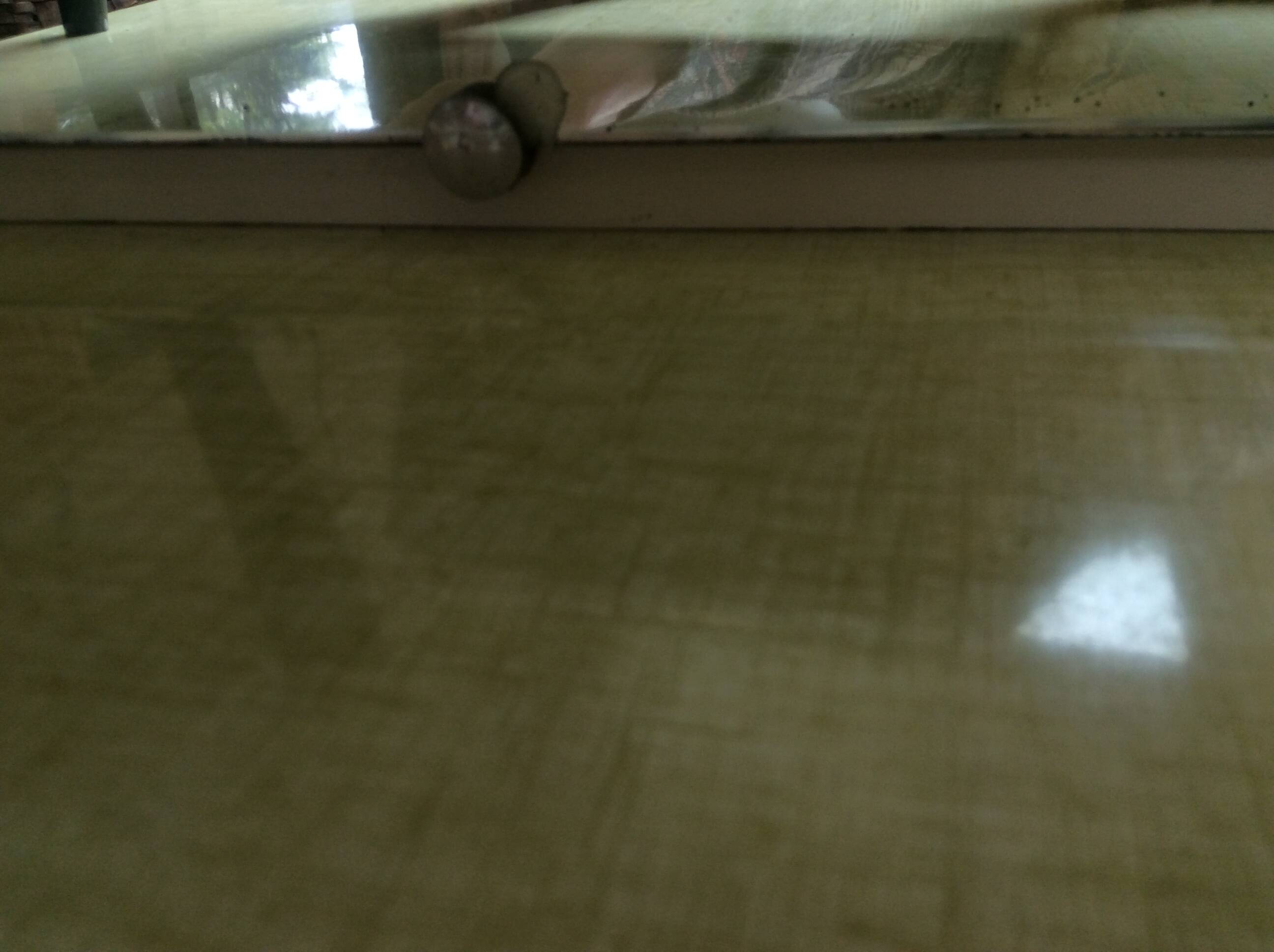 Kitchen sideboard in wood and Formica