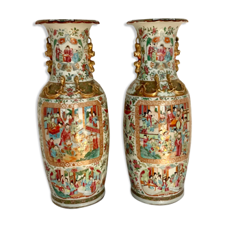 Paire de vases chinois anciens