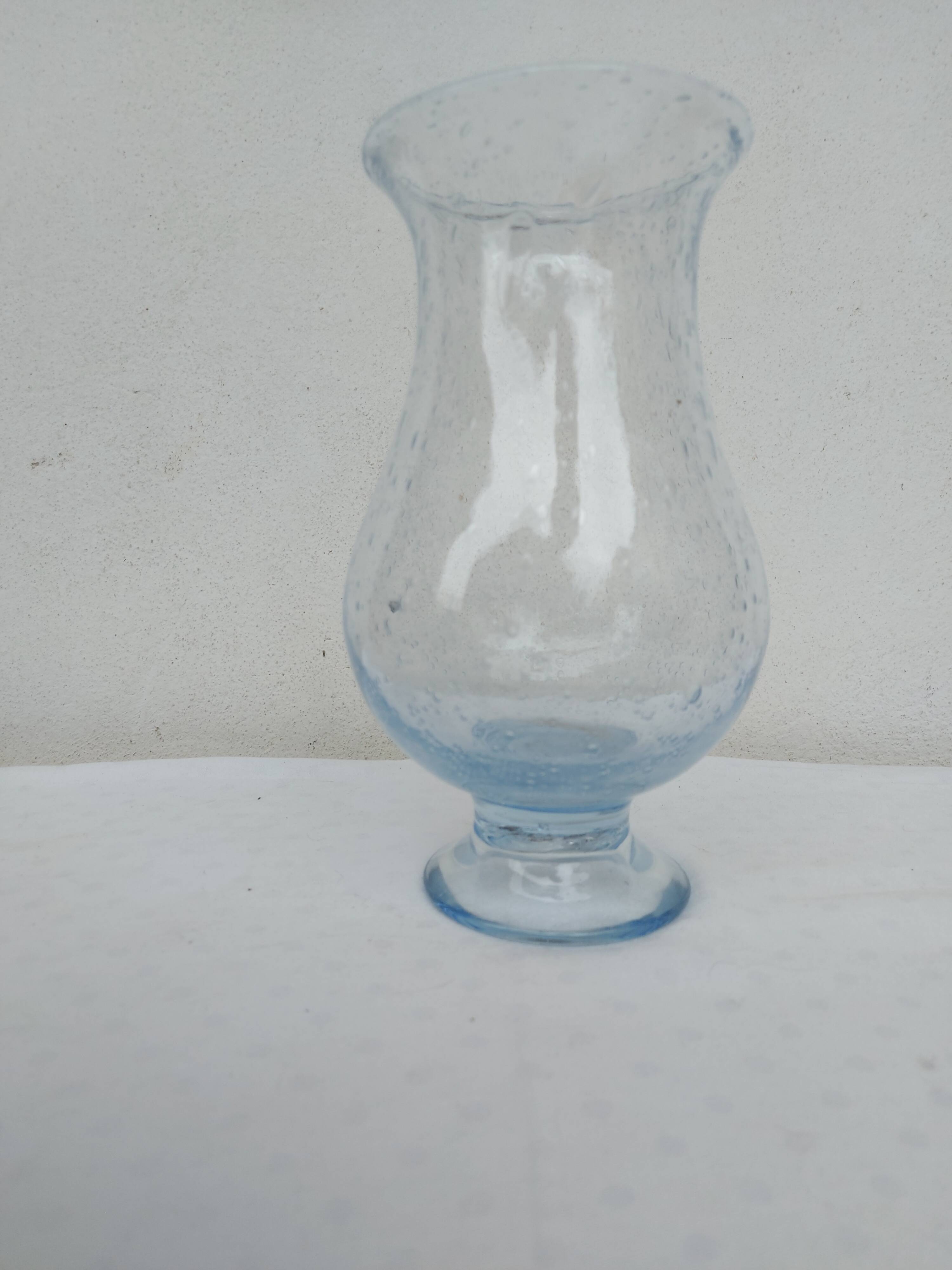 Vase , biot photophore of blue color