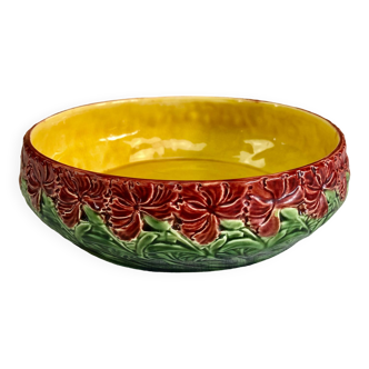 Salad bowl fruit bowl with carnations slurry Sarreguemines XIX