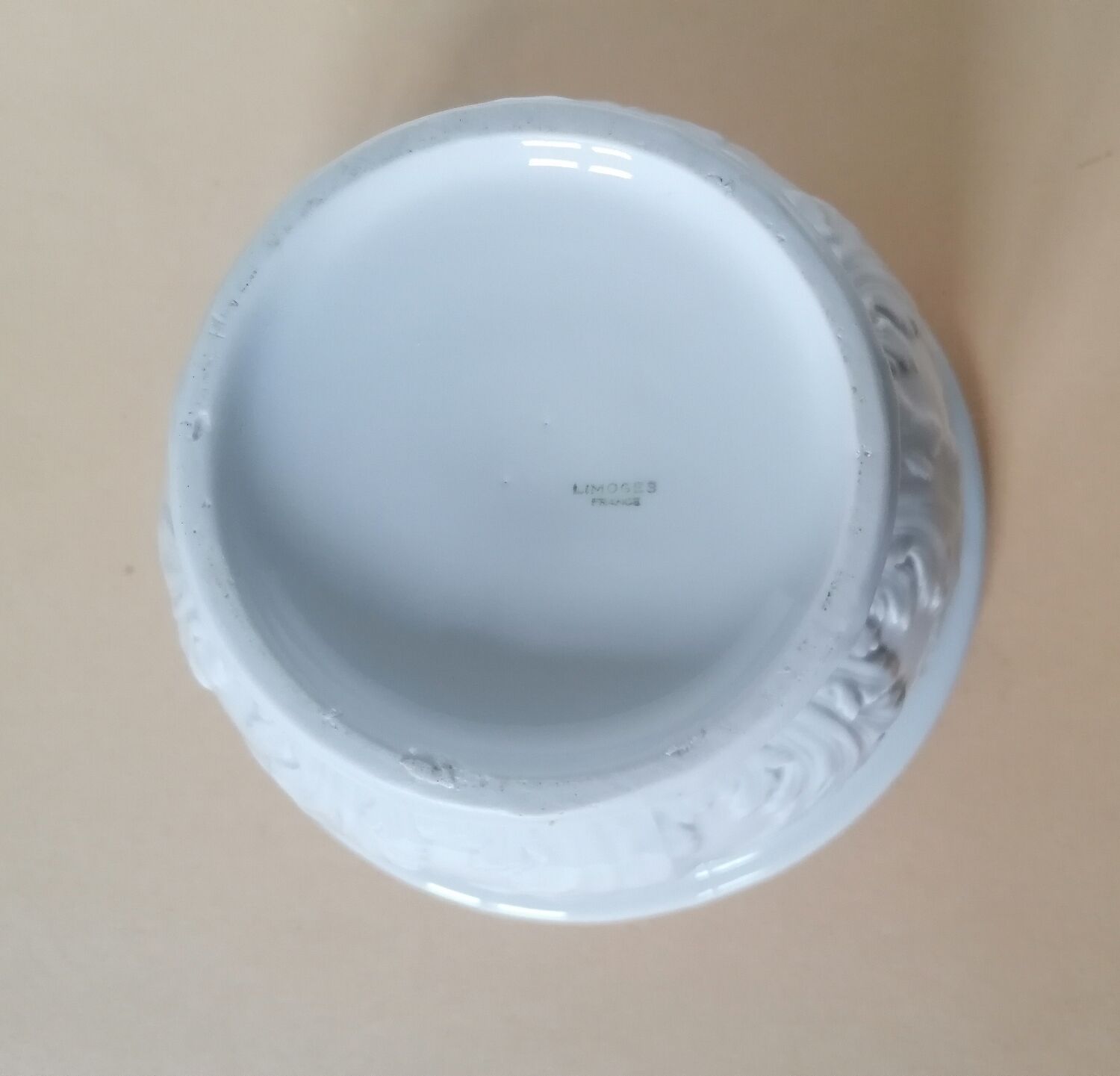 Cache pot Limoges in white porcelain