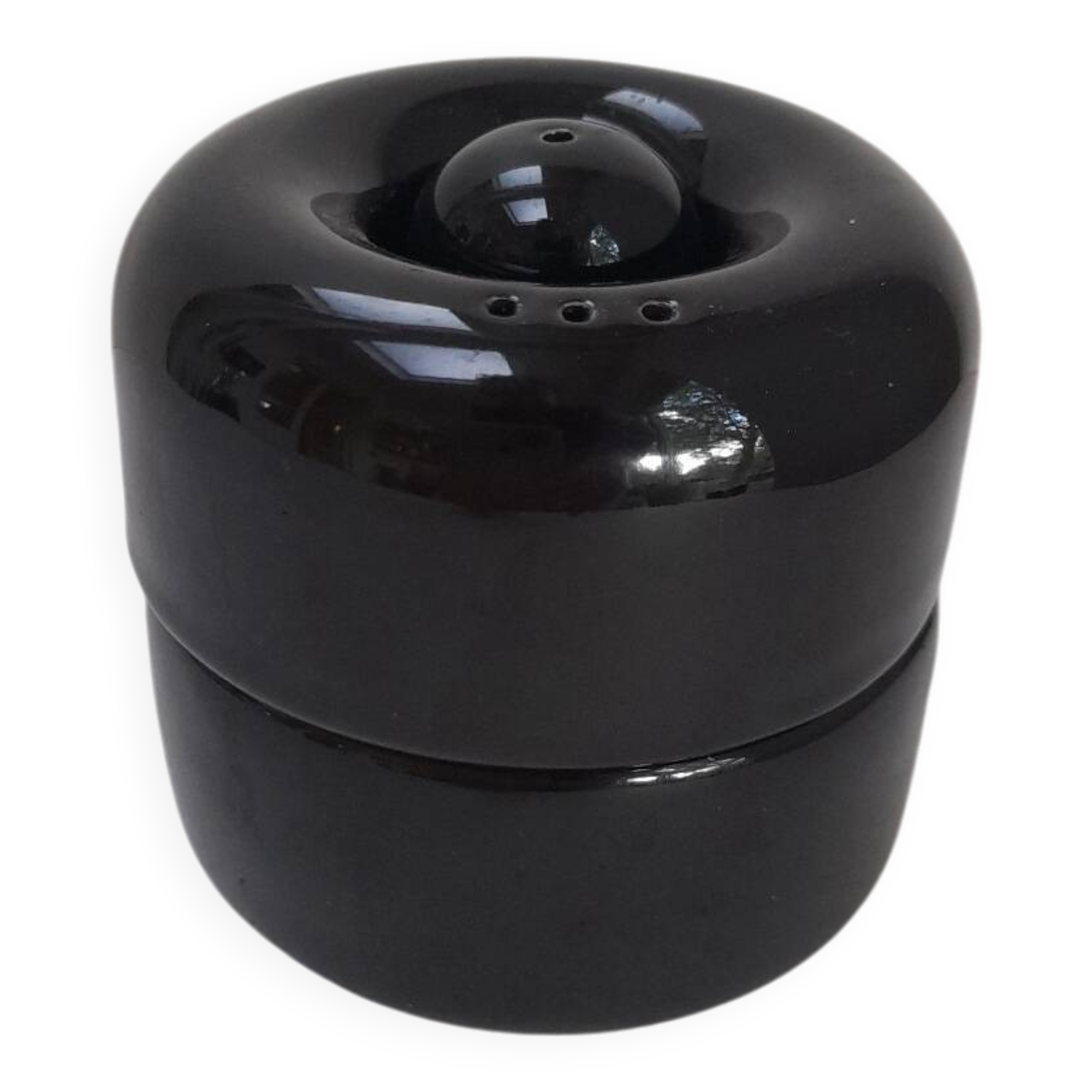 Sicart salt and pepper set designed by Pino Spagnolo.