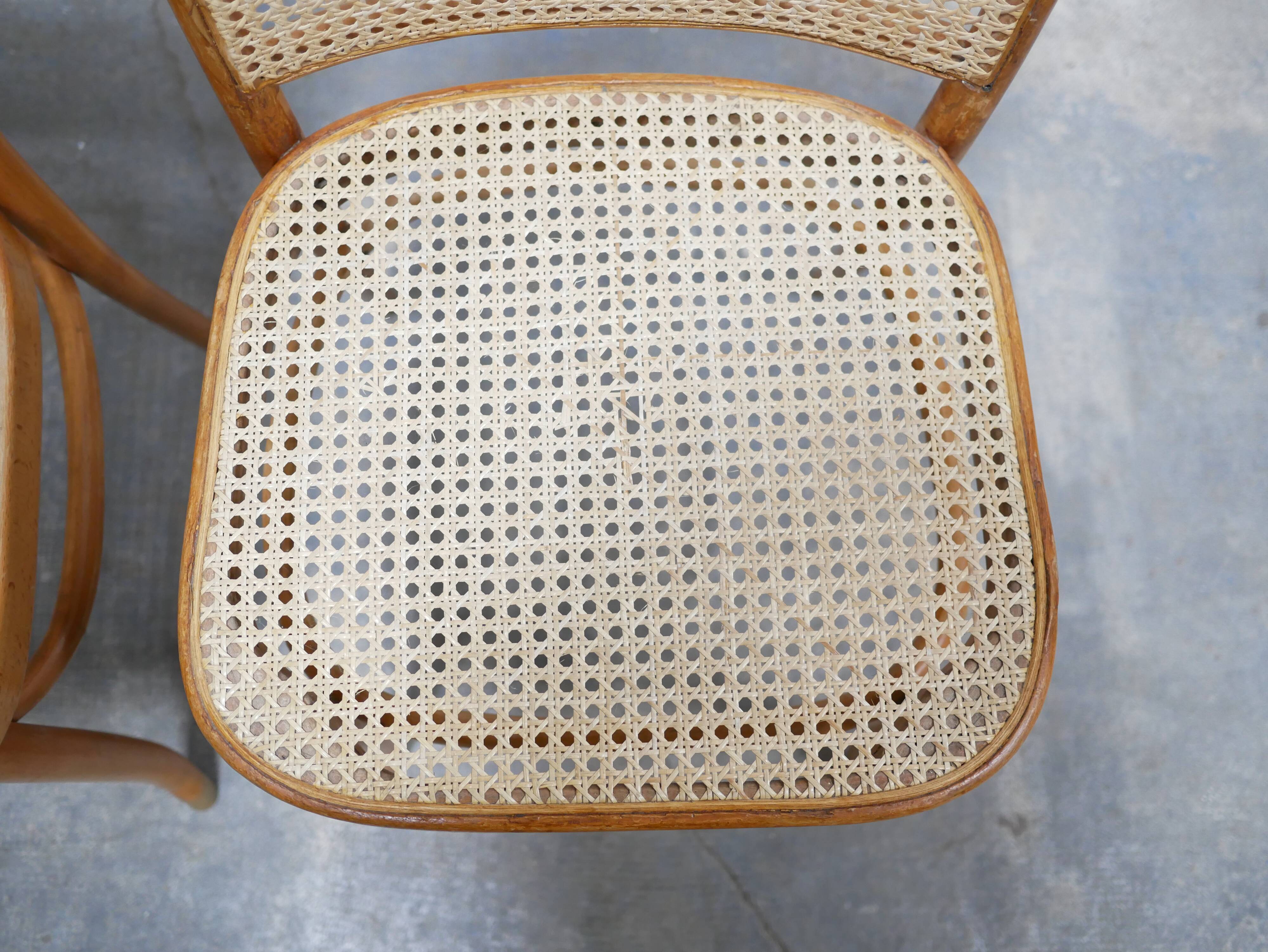 Chaise cannée vintage par J. Hoffmann, éditions Thonet