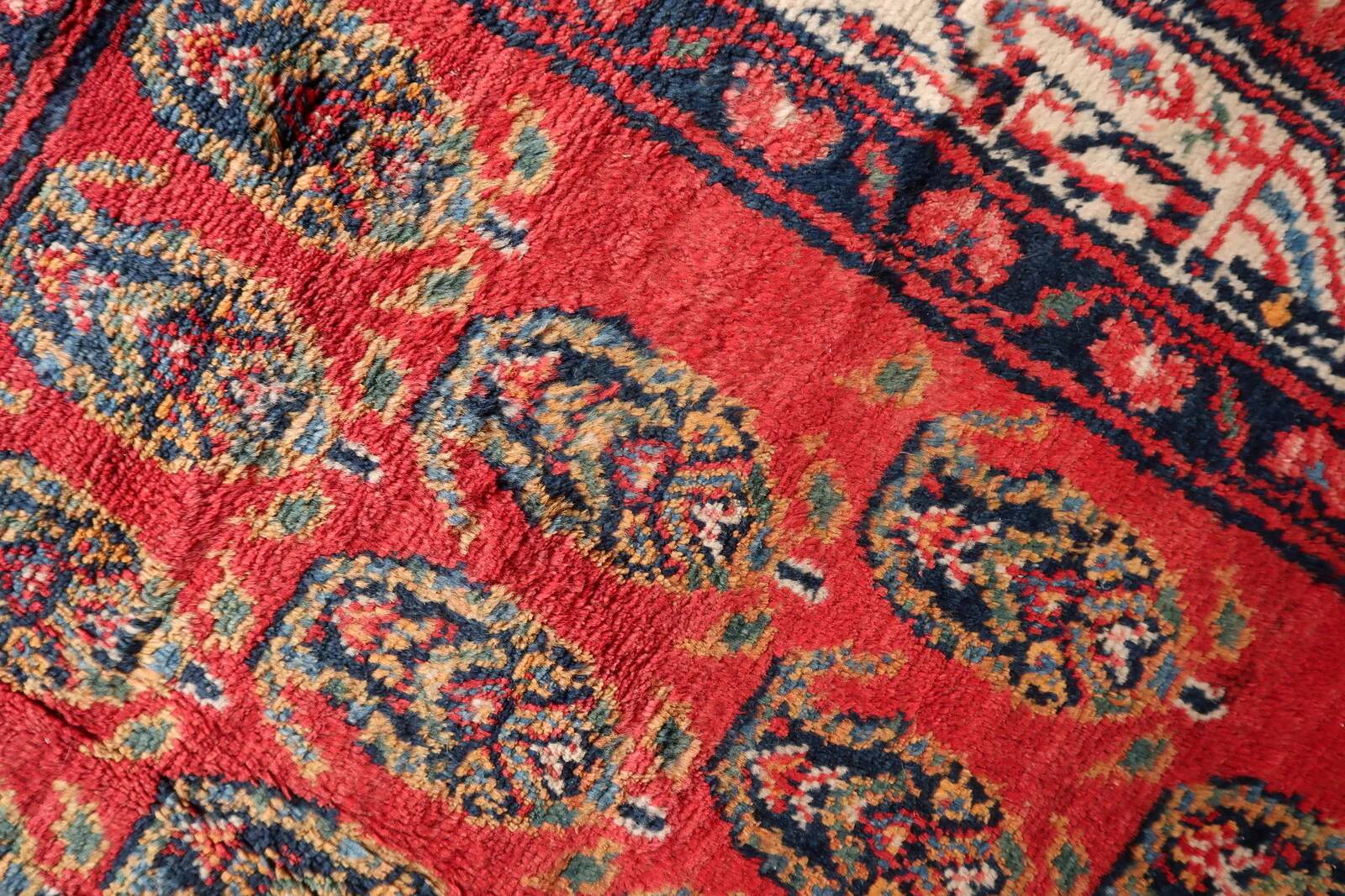Handmade vintage Persian Hamadan rug 137cm x 210cm, 1960s