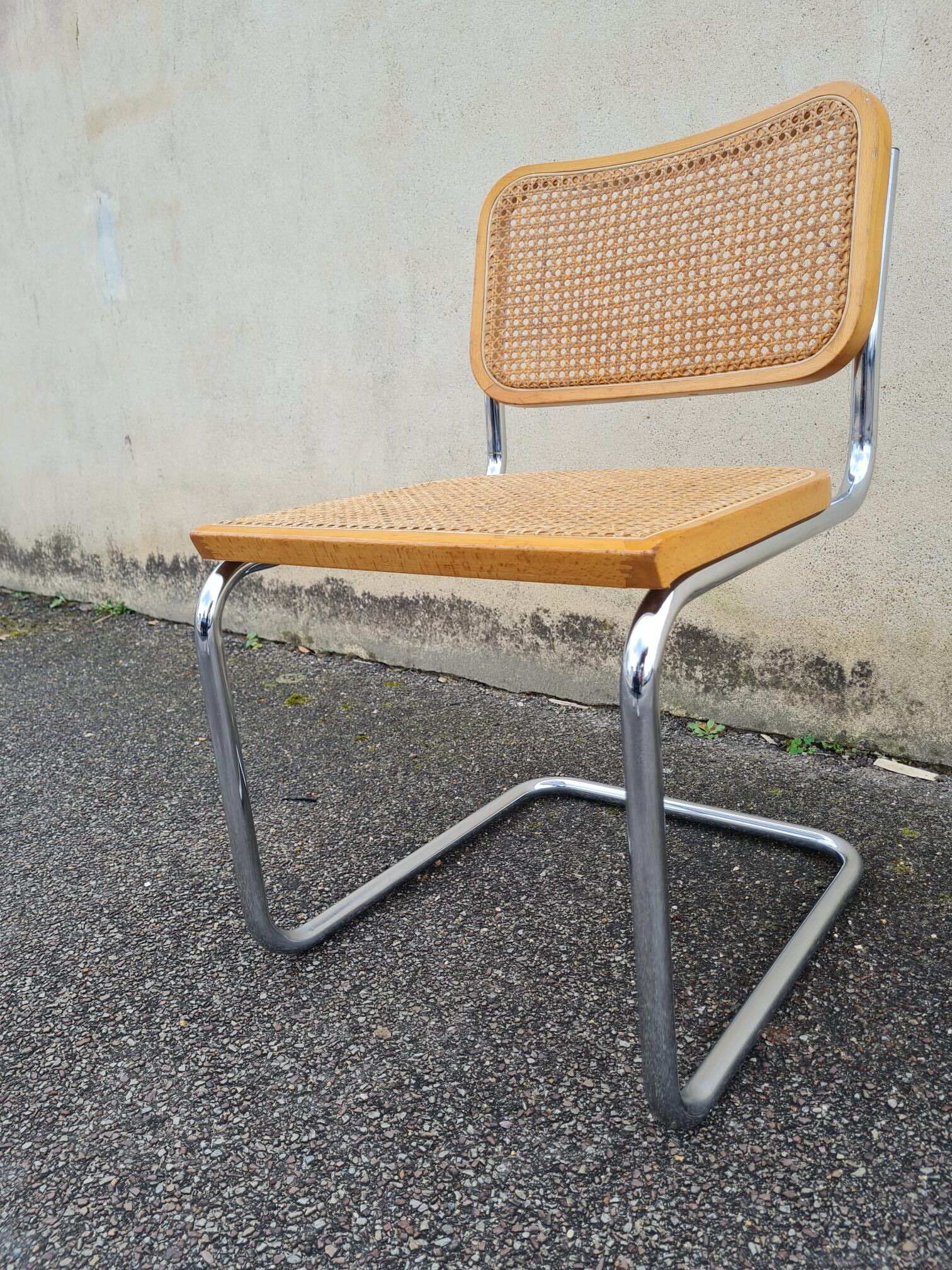 Cesca B32 chair by Marcel Breuer