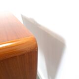 Teak vrijstaand partner bureau met schuine vormen, lades en extra werkblad