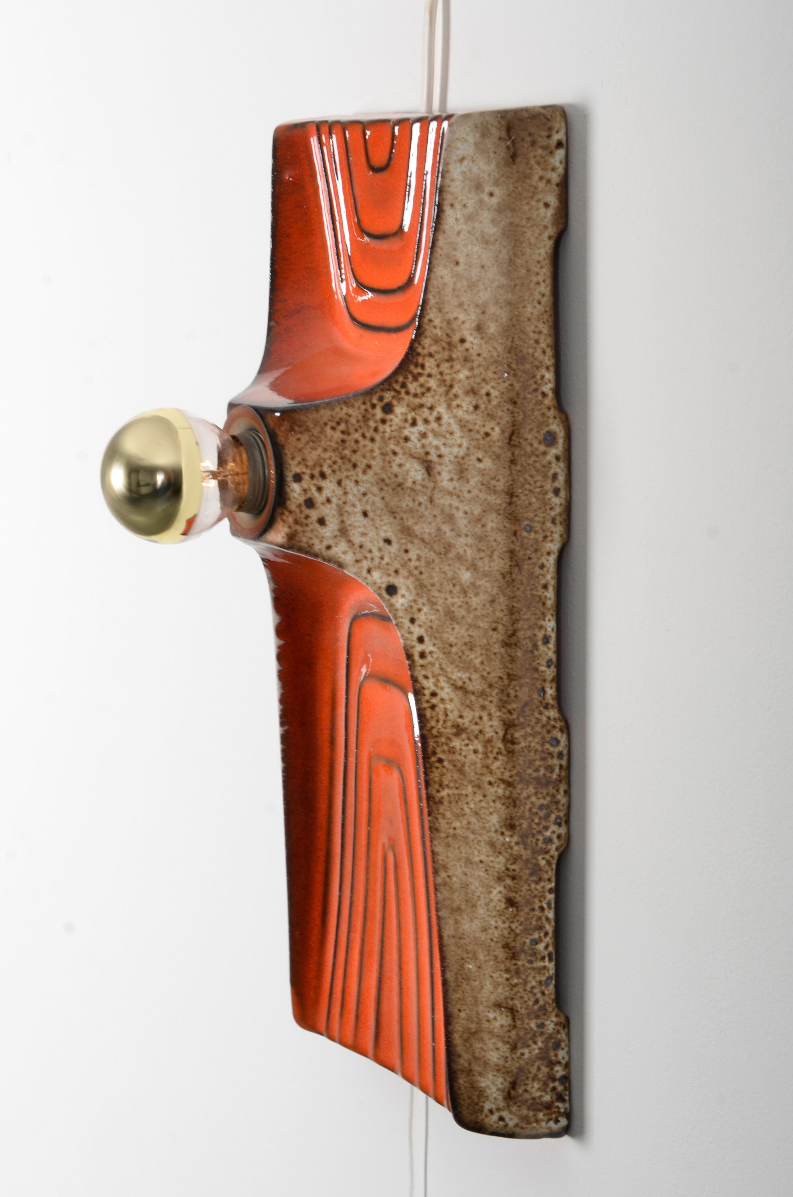 Applique murale en céramique fat lava