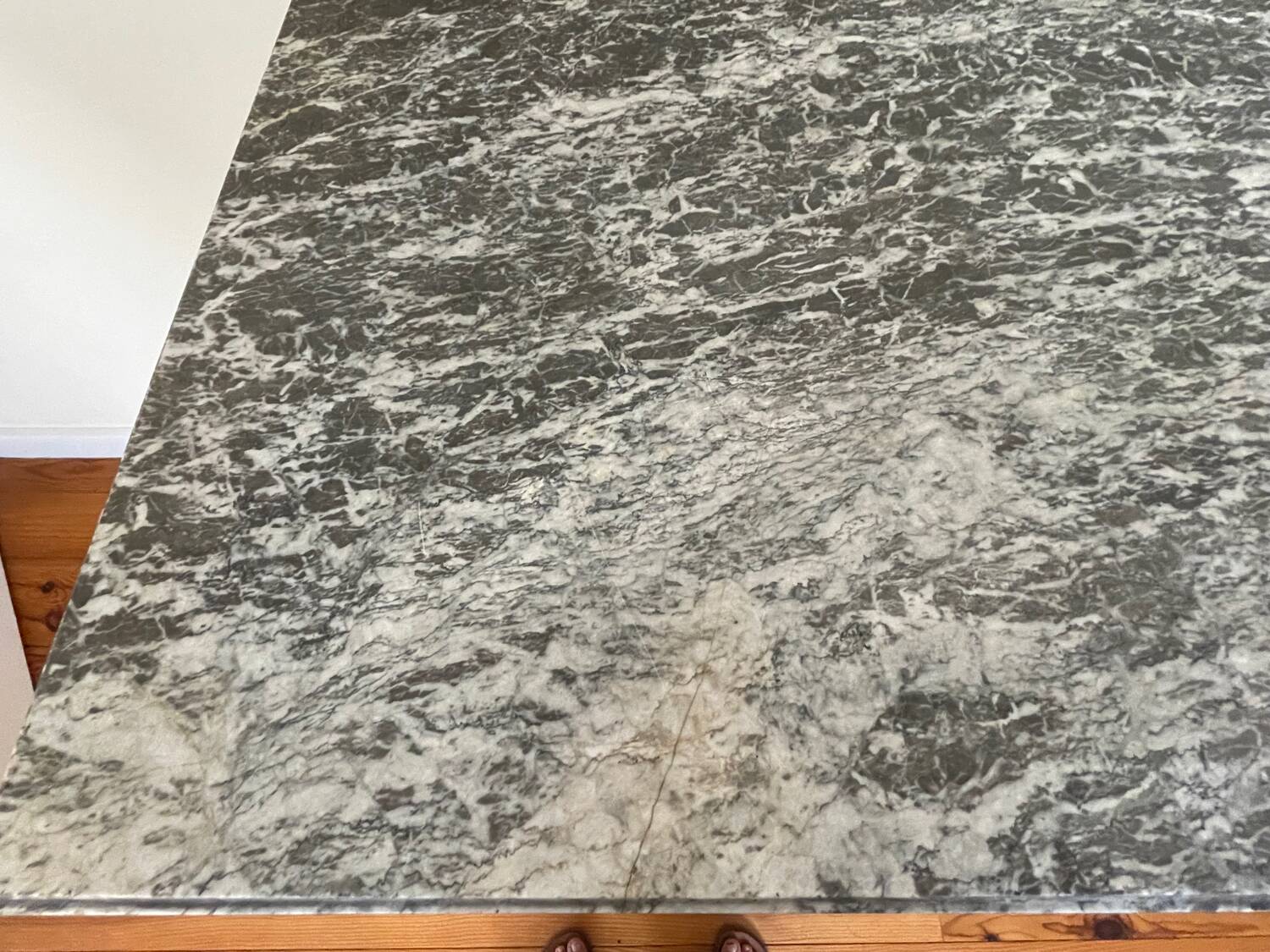 Empire storage chest of drawers