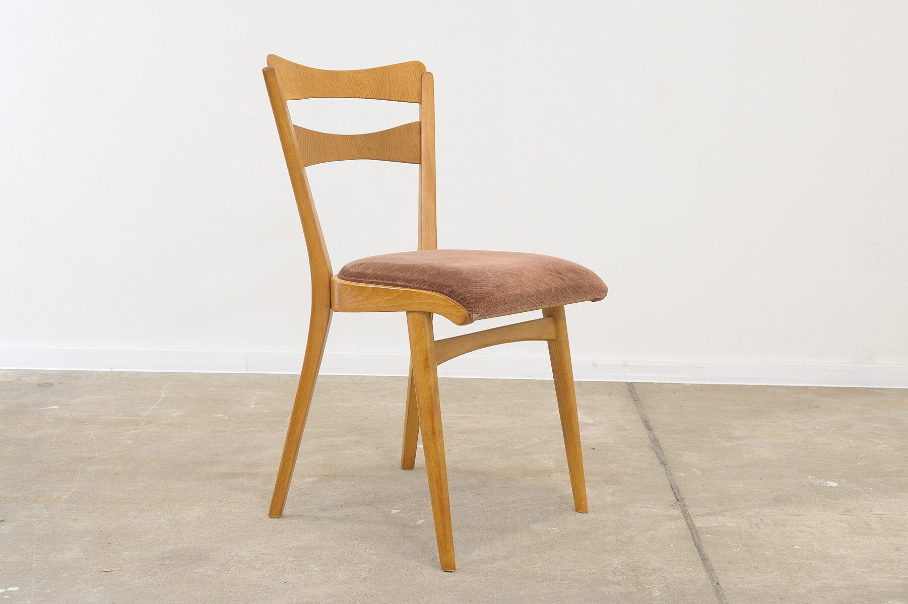 Chaises de salle à manger Mid century by Tatra nabytok, Set de 4