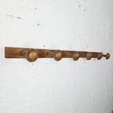 Wall-mounted coat rack with 6 hooks