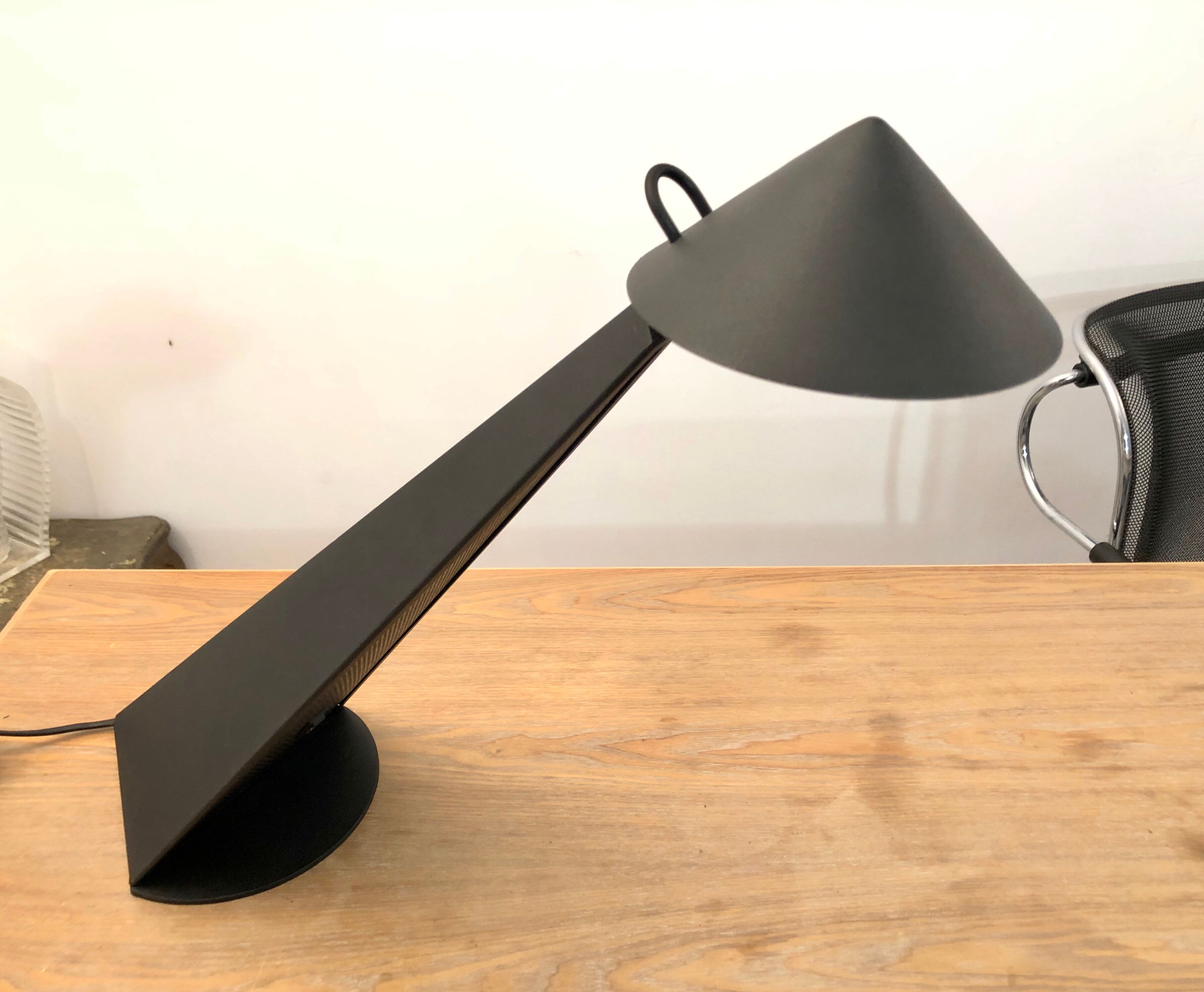 Toucan office lamp design Patrice Bonneau edition Genexco vintage 80s