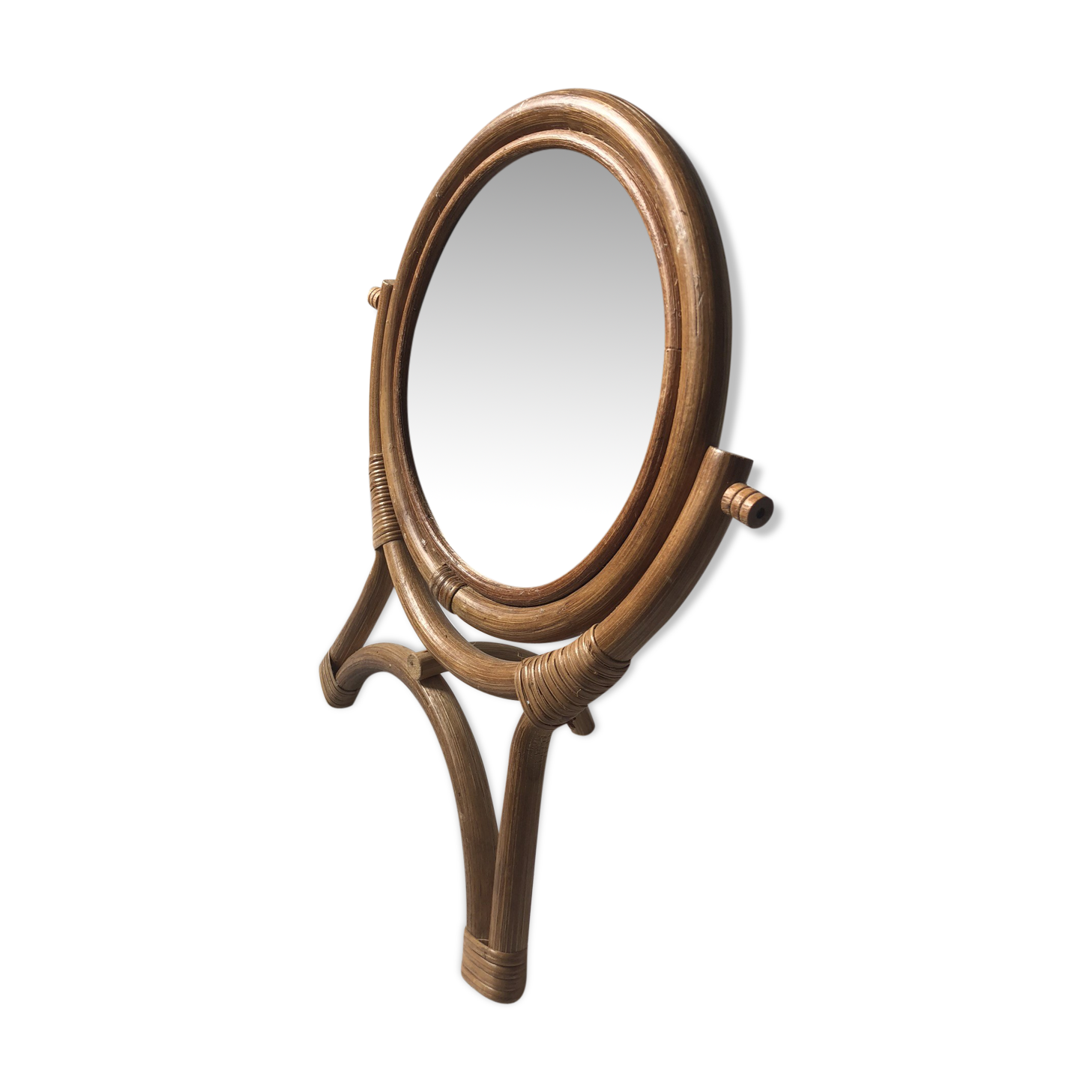 Vintage rattan mirror on stand 27x34cm