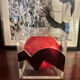 Sculpture en plexiglas cube et sphère rouge Luis Feito collab Citroën
