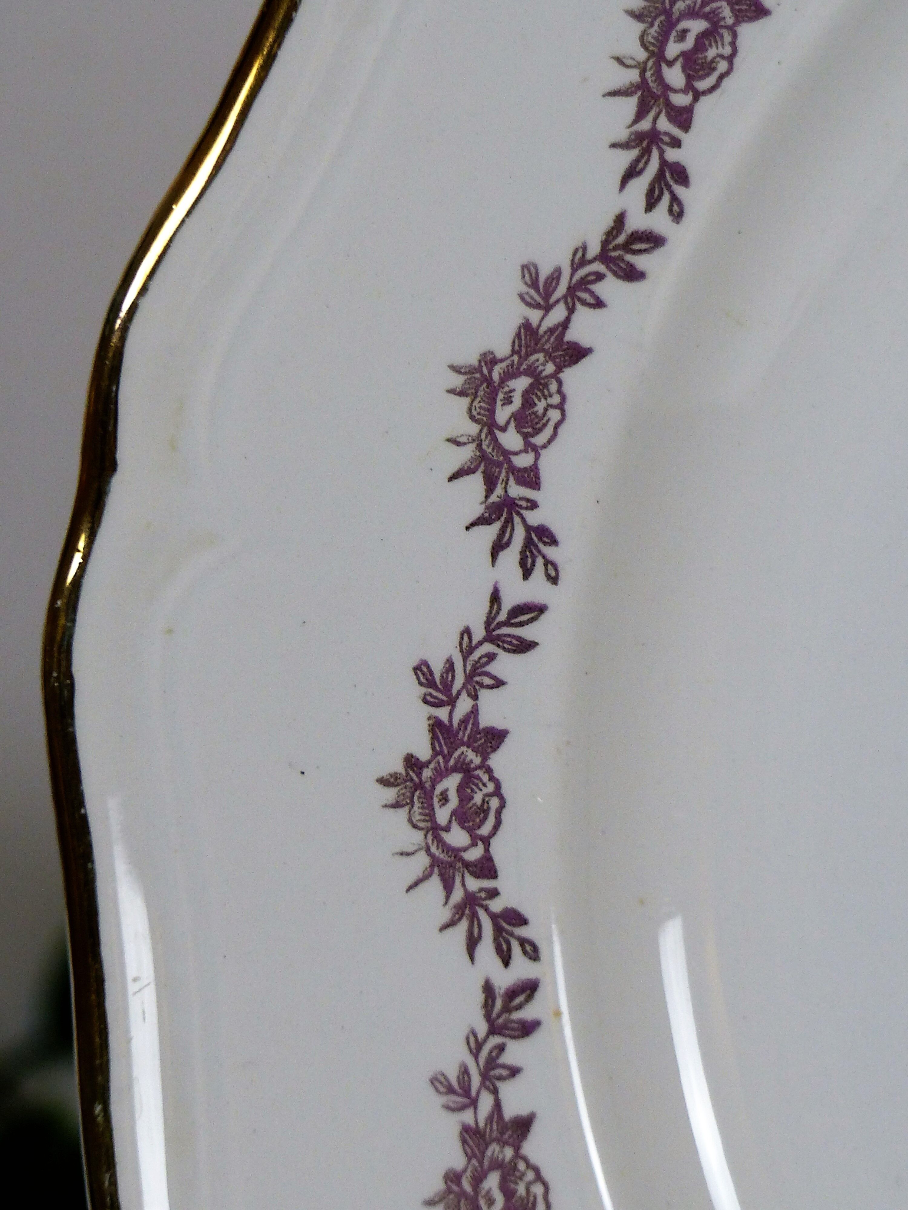 Amandinoise round serving dish