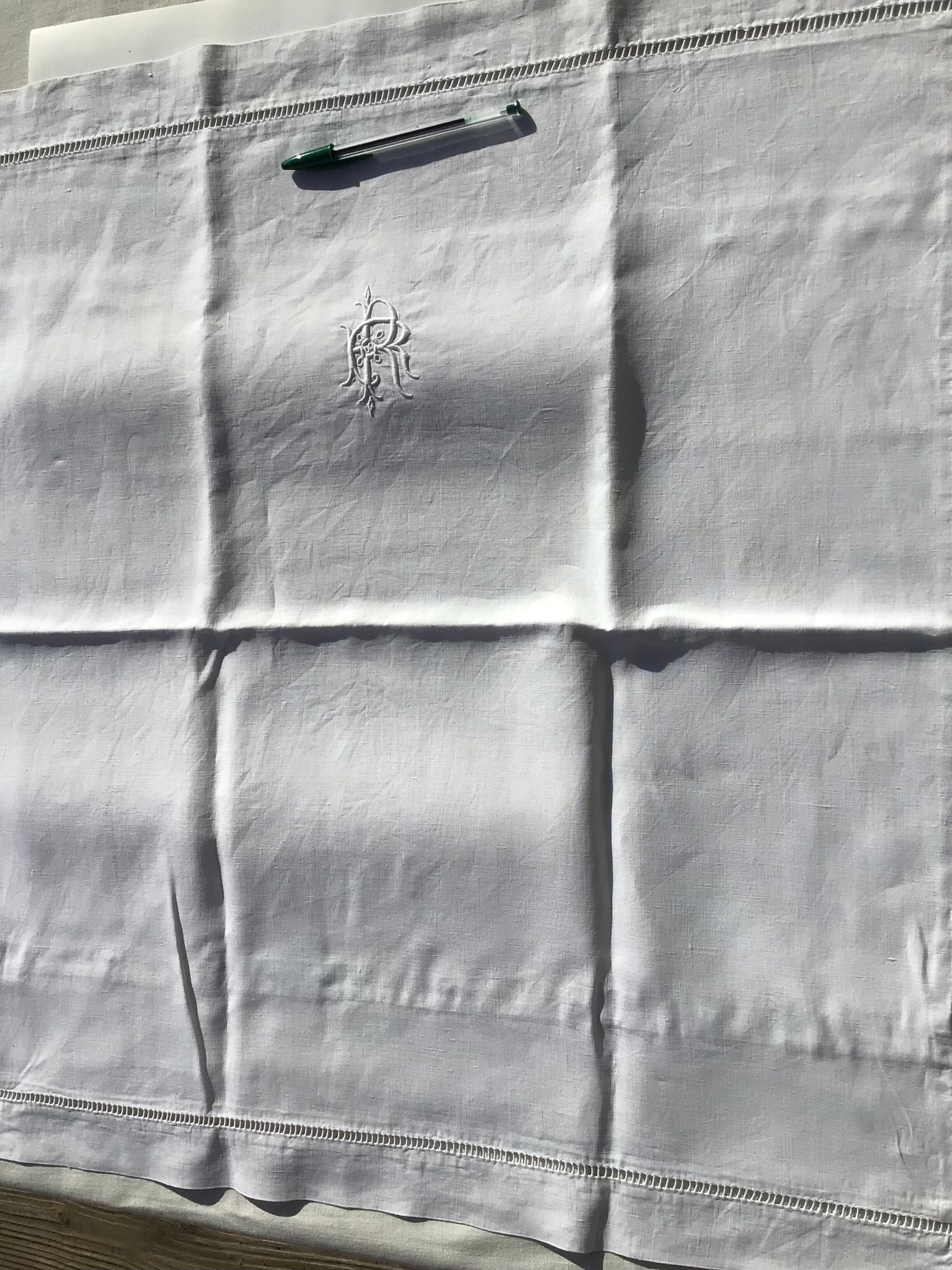 Pillowcase linen embroidered RR interlaced day scale