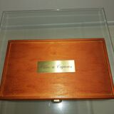 Cigar humidor