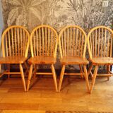 Lot of 4 Scandinavian Windsor chairs