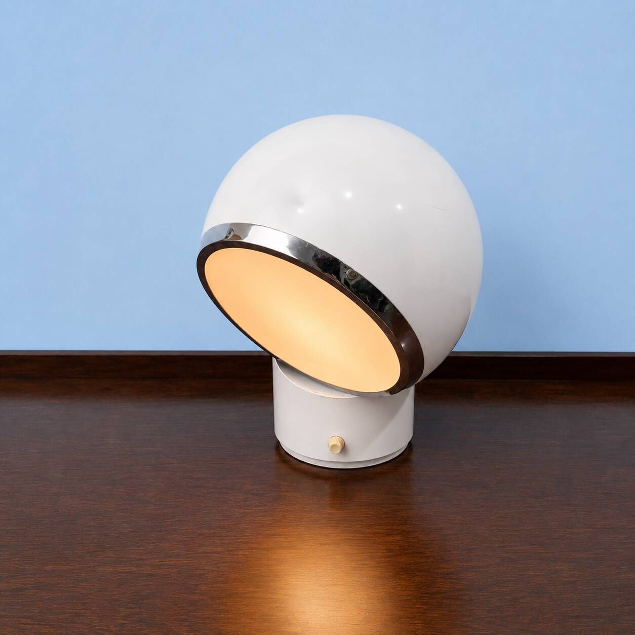 Pair of Zeus lamps by Cini Boeri for Gavina, Italy, 1970s.