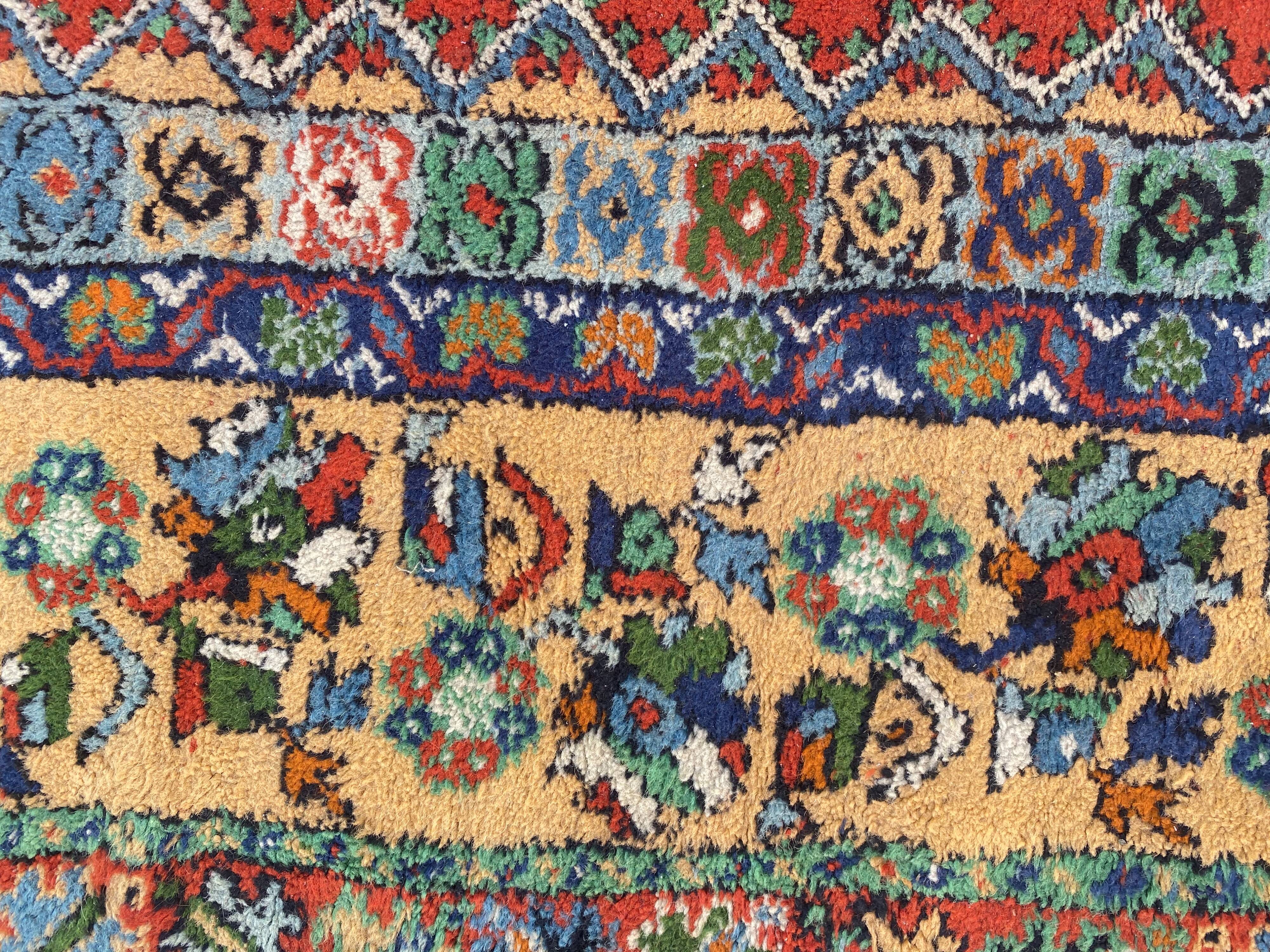 Moroccan vintage carpet handmade flap 175x255 cm