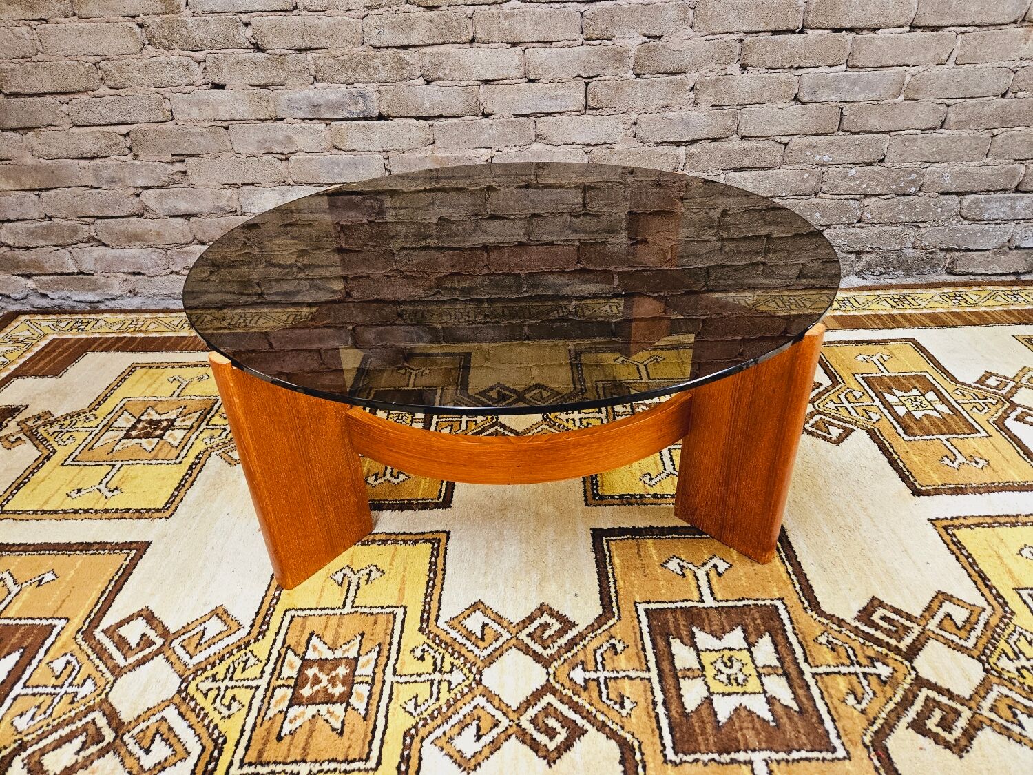 Coffee table in glass and bentwood 1970