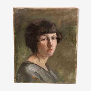 Portrait d'une jeune femme circa 1930