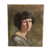 Portrait of a young woman circa 1930