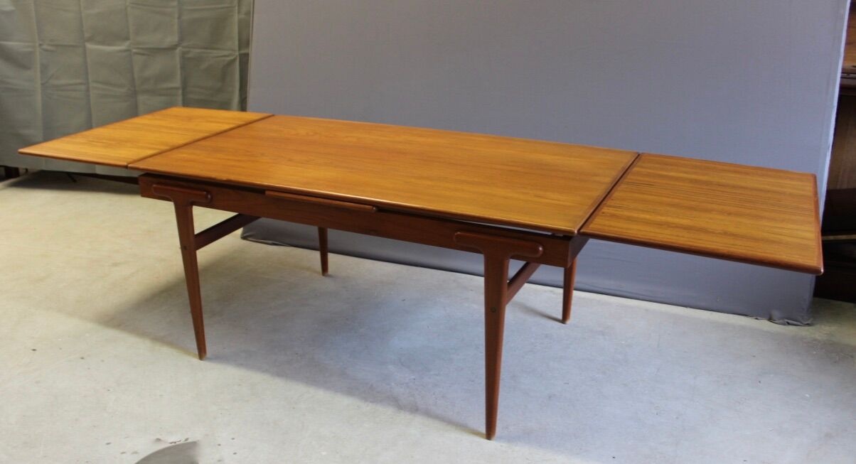 Danish Dining Room Table By Ejvind A. Johansson In Teak Around 1960