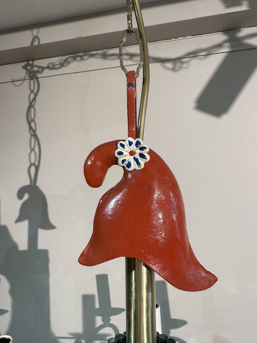 Revolutionary chandelier '80