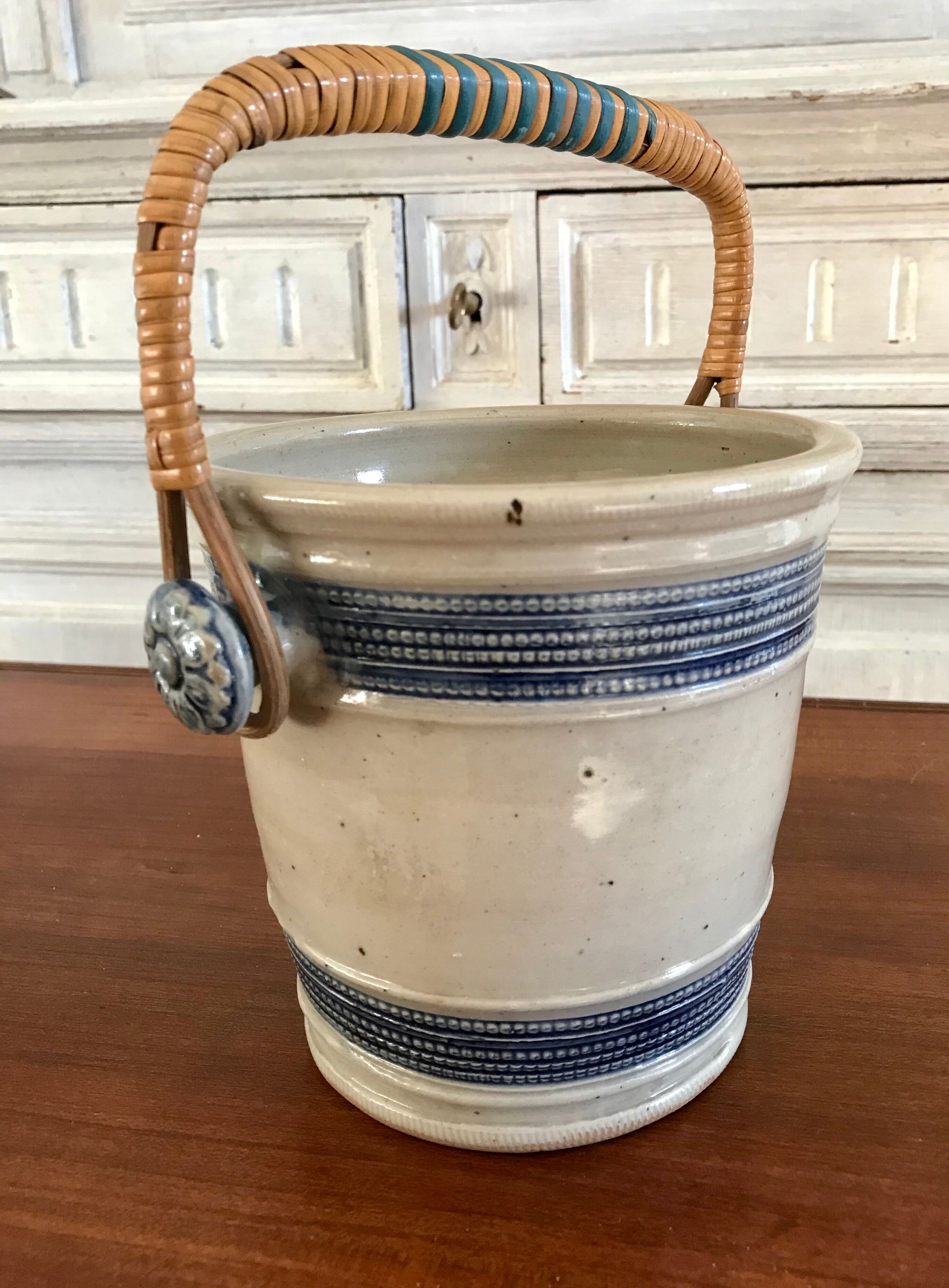 Vintage sandstone ice bucket
