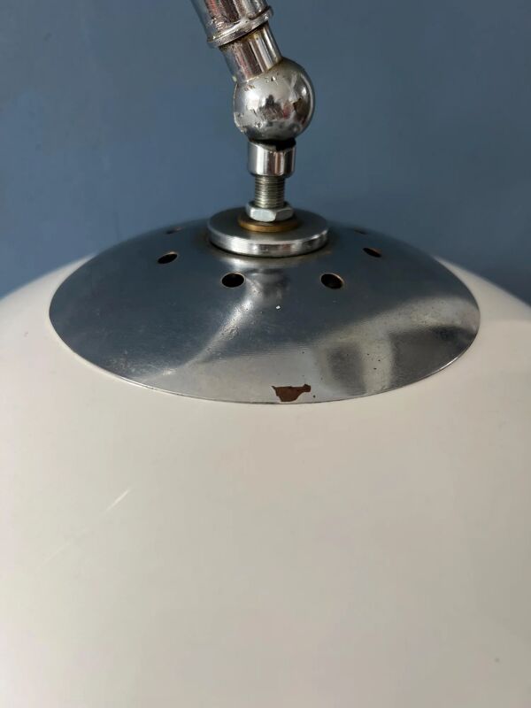 Lampadaire vintage Guzzini Space Age en forme d'arc avec abat-jour champignon blanc et base en marbre