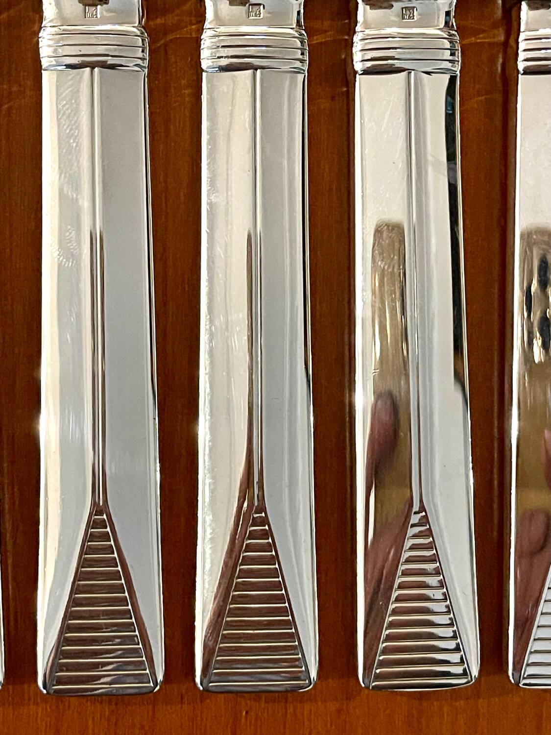 Christofle Atlantide model 12 table knives 24.5 cm very good condition