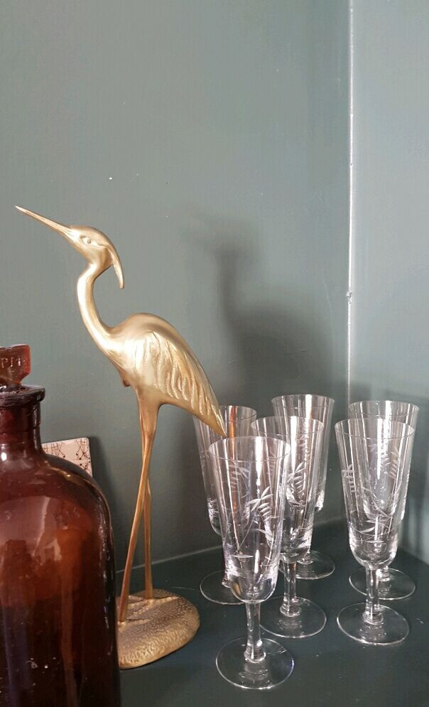 6 engraved Crystal champagne flutes