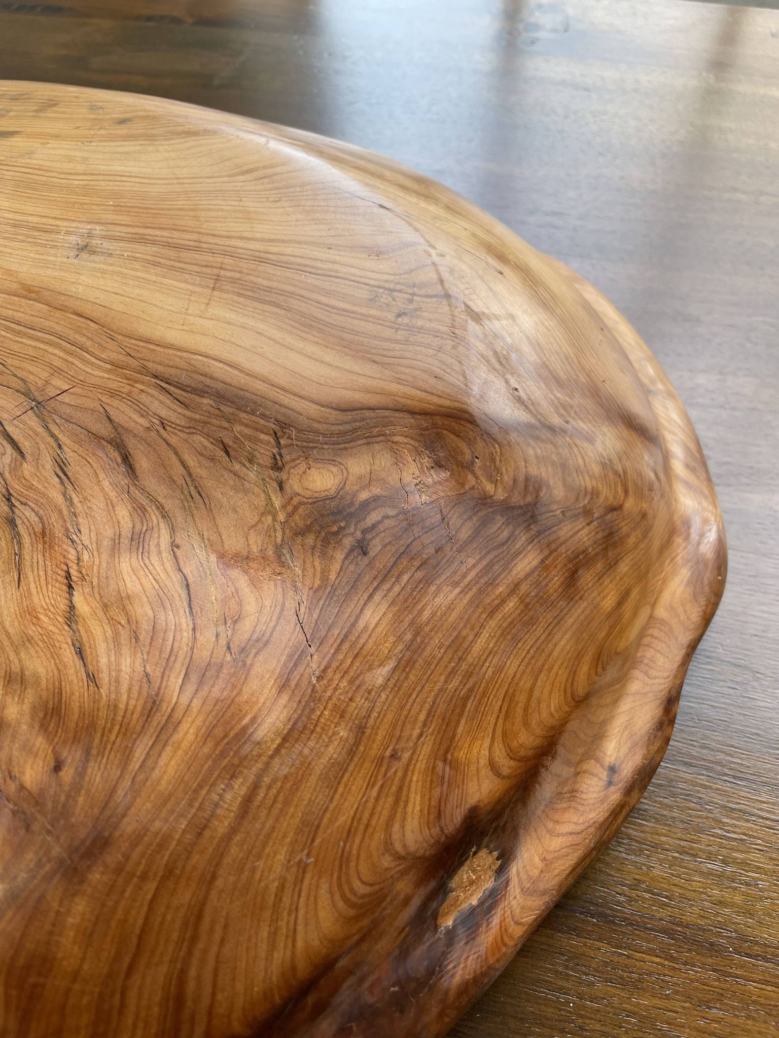 XL thuja root wooden dish