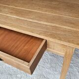 Farm table