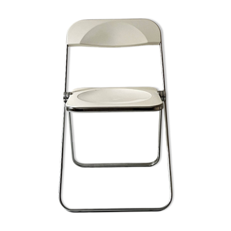 Plia folding chair designed by Giancarlo Piretti, Castelli edition 1970.