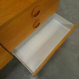 Armoire en placage Hellerau avec pieds et tiroirs en acier