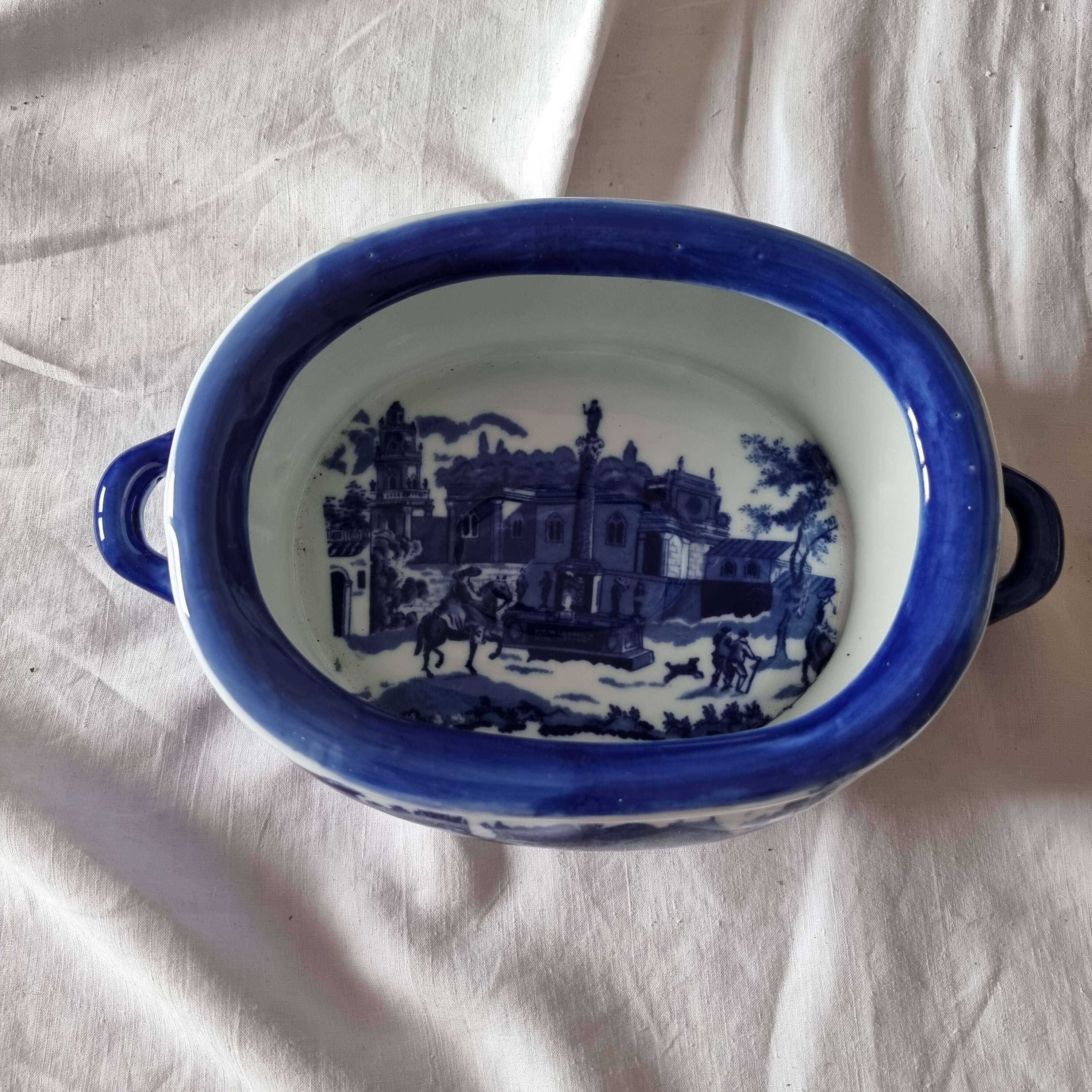 English porcelain flower pot or planter, blue Victorian landscape