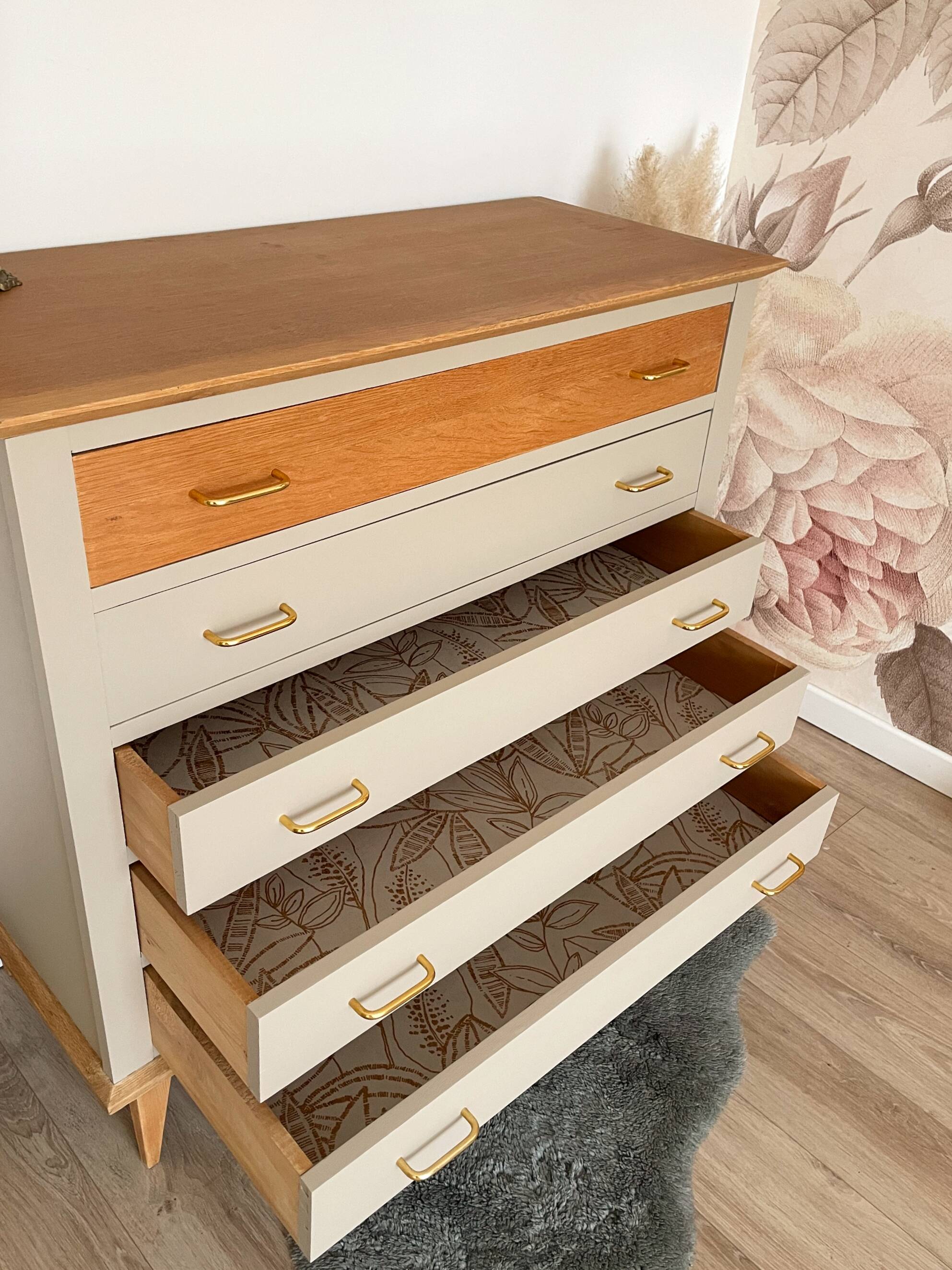 1960s chest of drawers