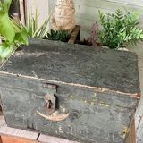 Green workshop chest