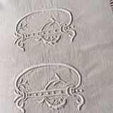 Antique linen linen linen large monogram AA and hand embroidered day lines