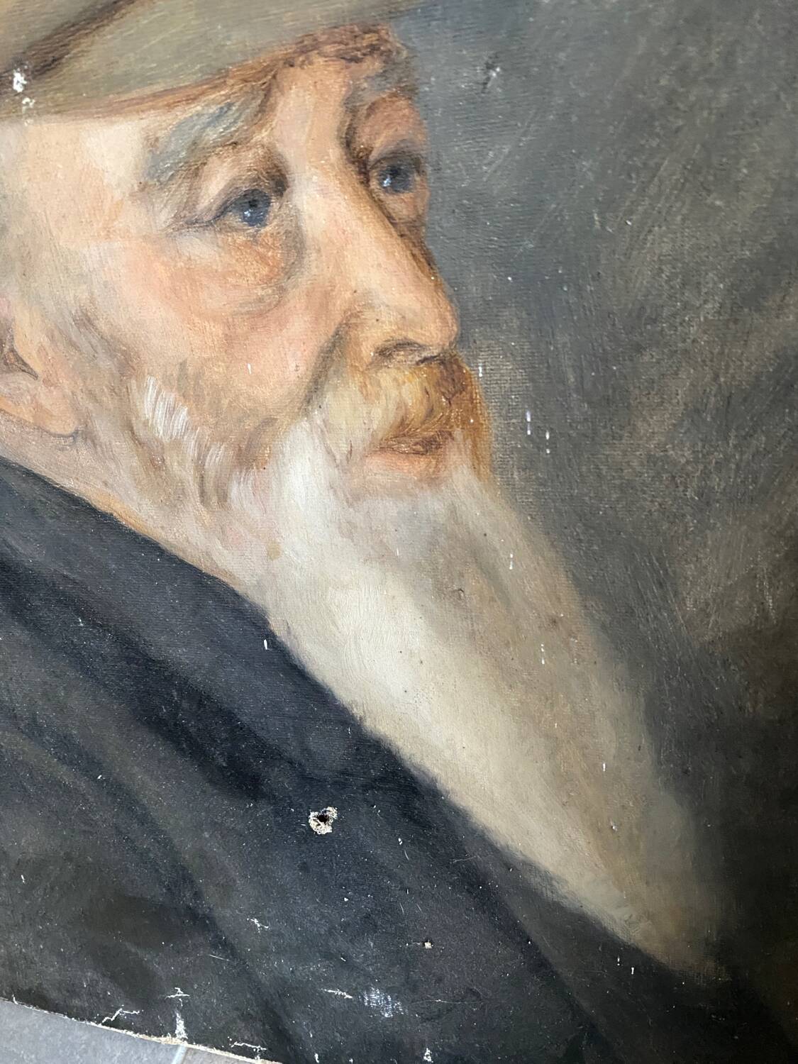 Oil on canvas Portrait of an old man in a beret