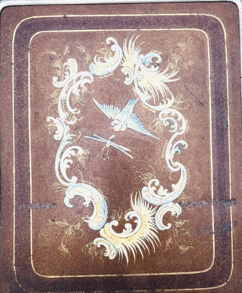 Triptych barber mirror in brass and engraved leather