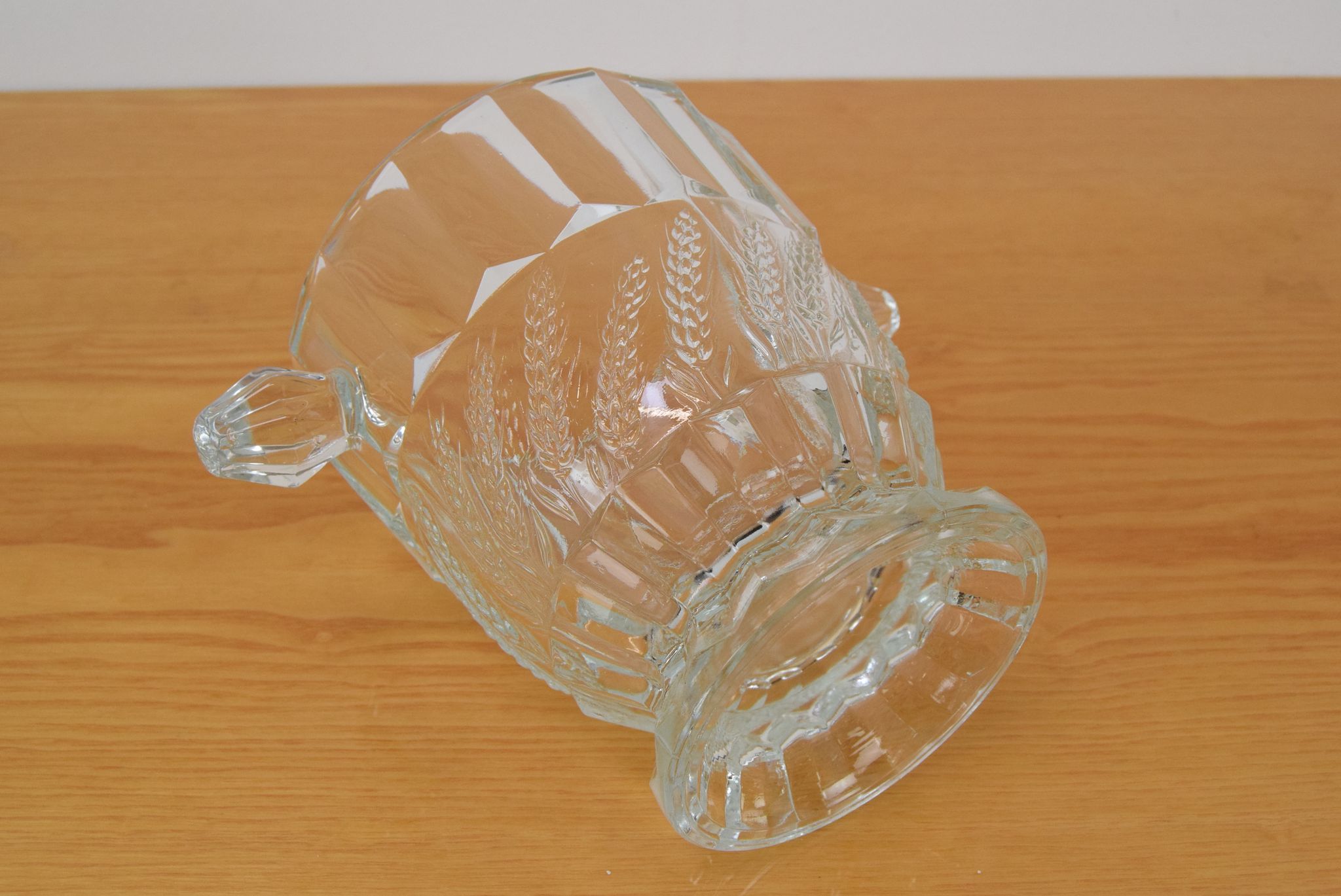 Vase en verre, verre de Bohême, années 1970