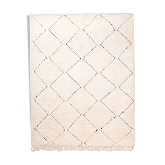 Carpet berbere beni ouarain ecru with black diamonds 206 x 160 cm