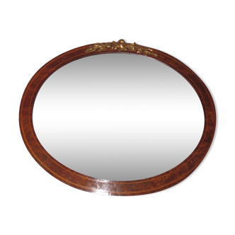 Oval mirror of the 20s